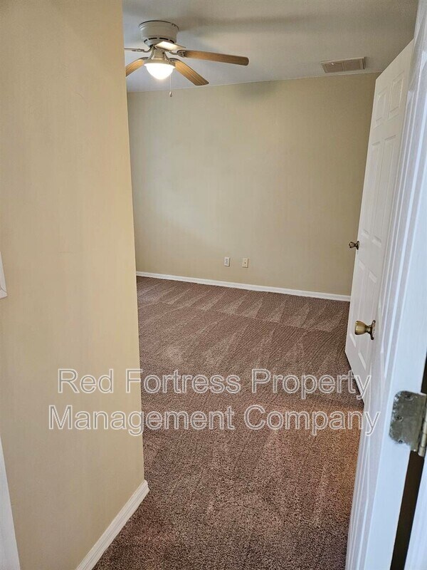 Building Photo - 4627 28th St SW