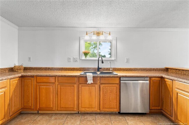 Building Photo - 4450 Zabell Dr