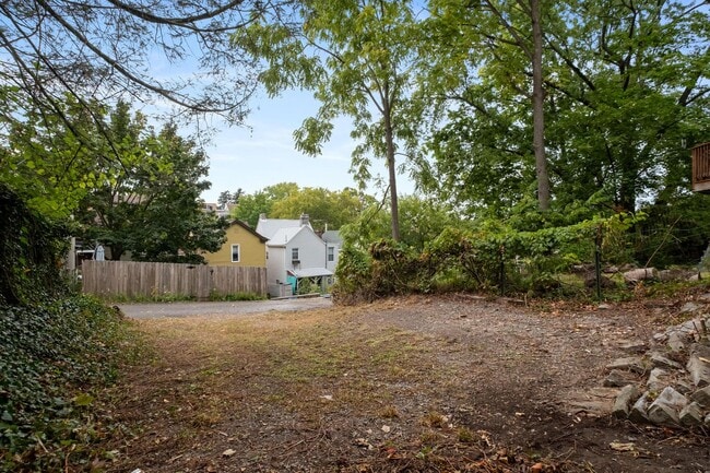 Building Photo - 4312 Lydia St