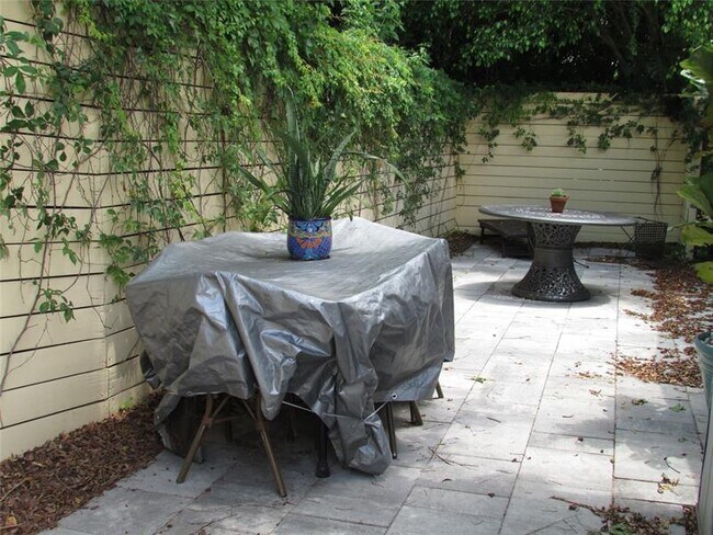 Building Photo - 5249 NW 4th Terrace