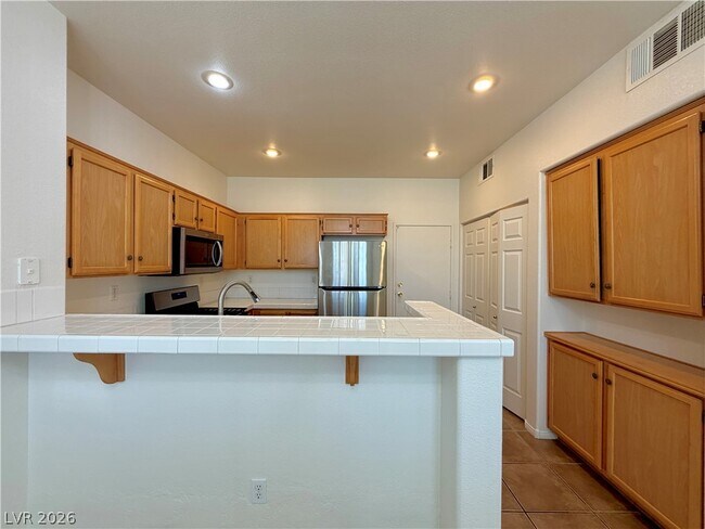 Building Photo - 10211 Delray Beach Ave