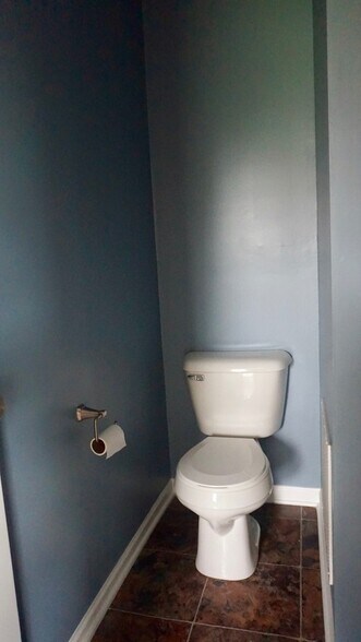 master bath - 129 N Main St