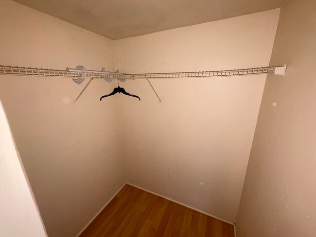 Building Photo - 460 NW 20th St