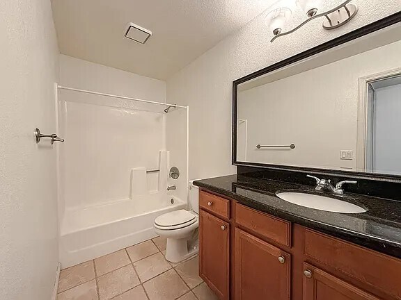 Building Photo - 3388 Red Cedar Ter