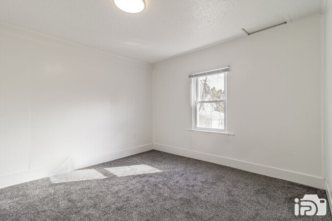 Building Photo - 407 S Michigan Ave