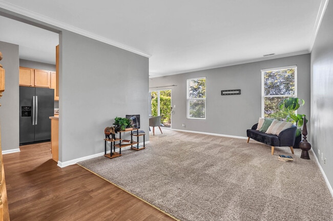 Building Photo - 4048 Boulder Ct