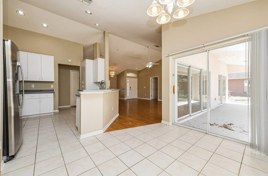 Building Photo - 12417 Windmill Cove Dr