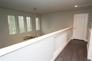 Building Photo - 63 Woodlily Pl