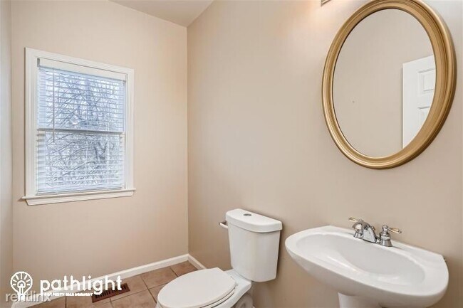 Building Photo - 4 br, 2.5 bath House - 142 Piedmont Ln UNIT