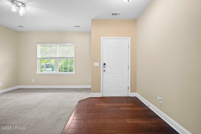 Building Photo - 13 Brasstown Way