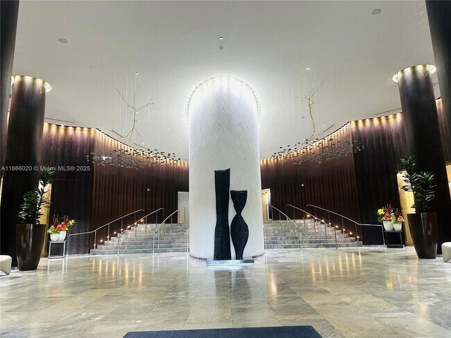 Building Photo - 17201 Collins Ave