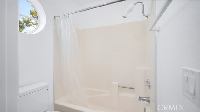 Building Photo - 245 Cinnamon Teal