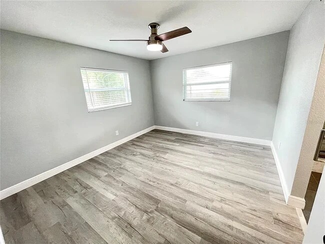 Building Photo - 1806 Ironwood Ct W