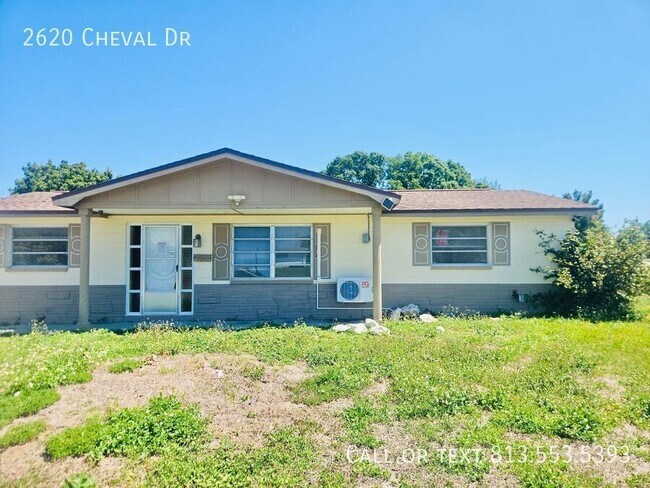 Building Photo - 2620 Cheval Dr