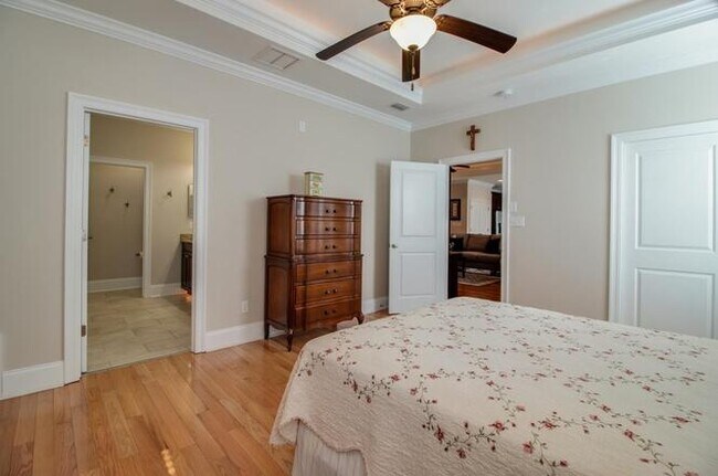 Building Photo - 3653 Velda Oaks Cir