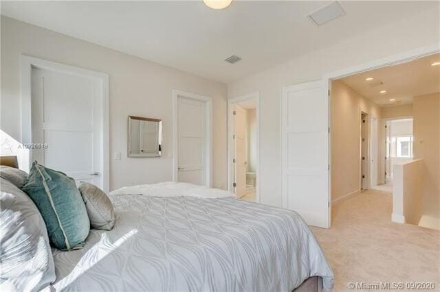 Building Photo - 696 NE 43rd St