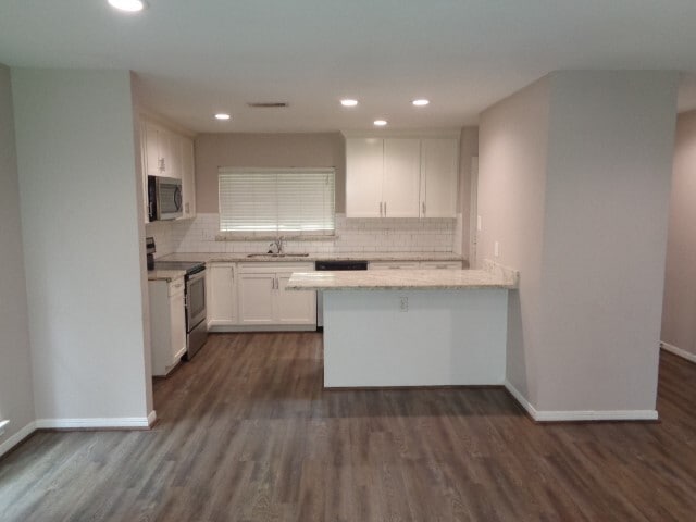 Building Photo - 102 Marabou Pl