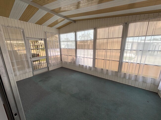 Building Photo - 103 Jose Gaspar Dr