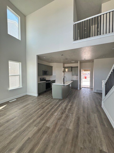 living room - 1625 W Talus Ridge Dr