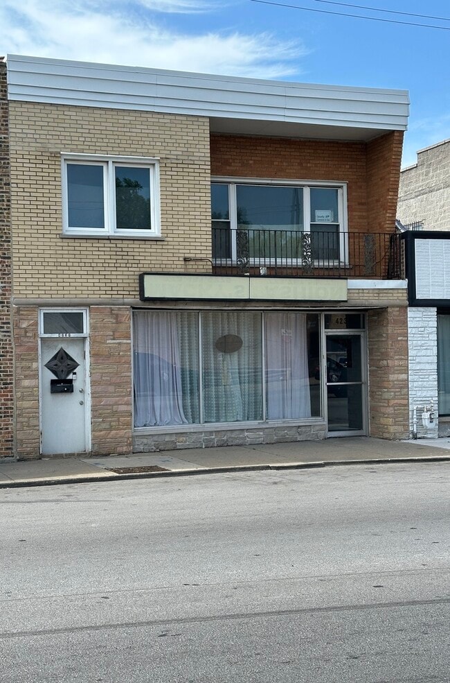 Primary Photo - 4237 W 63rd St