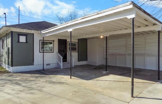 Building Photo - 1417 Cokey Rd