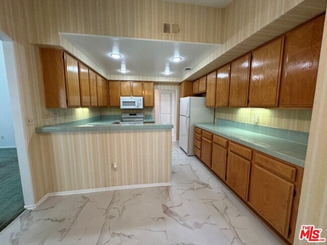 Building Photo - 5515 Trevino Way
