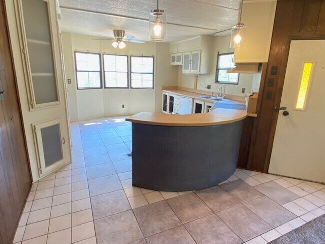 Building Photo - 3 bedroom country living mobile home