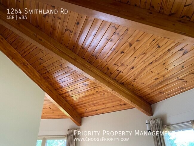 Building Photo - Peaceful Estate - 4 Bedroom 3.5 Bath