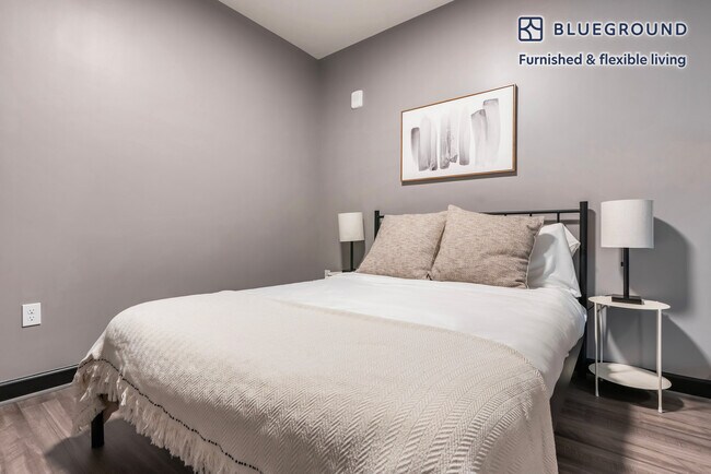 Building Photo - 1313 L St NW