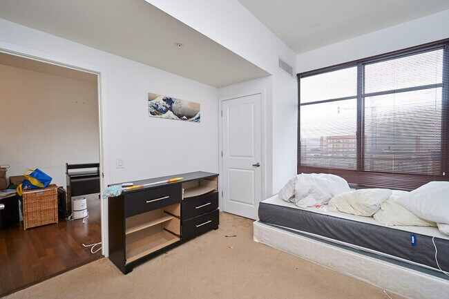 Building Photo - 475 K St NW