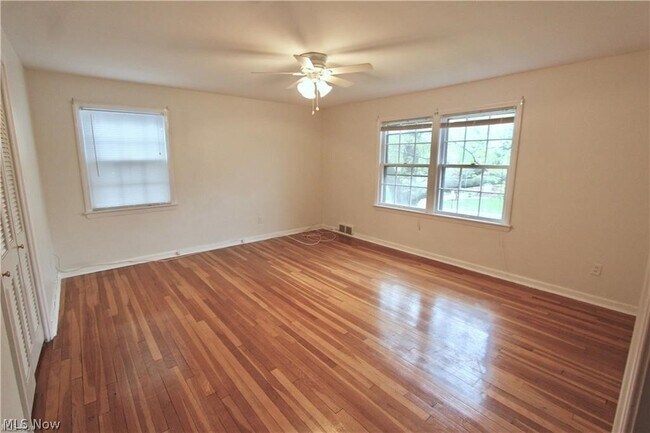 Building Photo - 4050 Silsby Rd