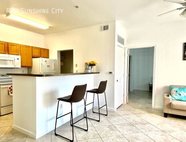 Building Photo - 10764 70th Ave