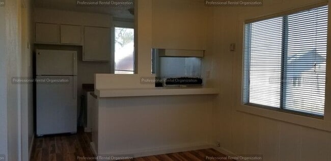 Building Photo - Coming Soon: Cozy Studio Cottage in Vineyard Setting