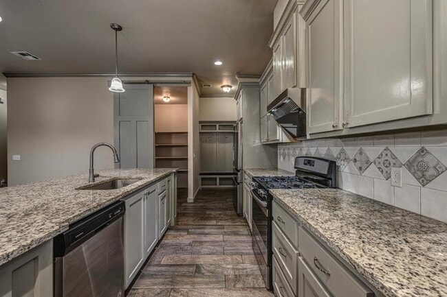 Building Photo - 8404 NW 158th St