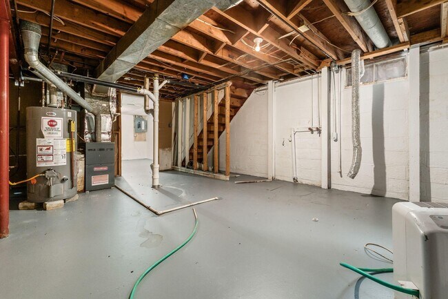 Building Photo - 1839 Hemswell Ct