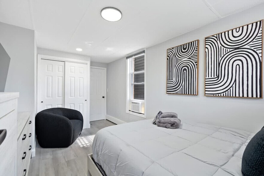 Building Photo - 225 Hancock Ave