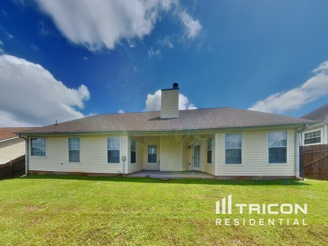 Building Photo - 1469 Buckingham Pl