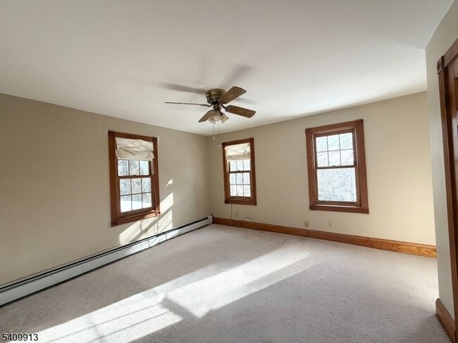 Building Photo - 147 Millbrook Ave