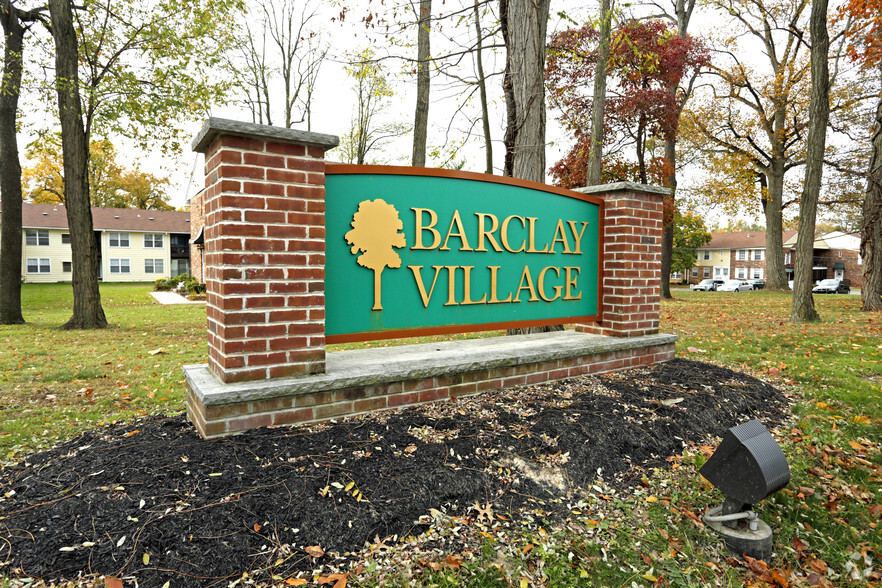 Community Sign - Barclay Village Apartments