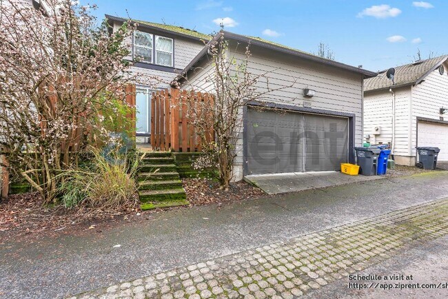 Building Photo - 5037 N Cecelia St