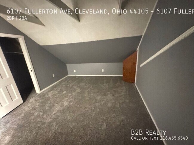 Building Photo - 6107 Fullerton Ave