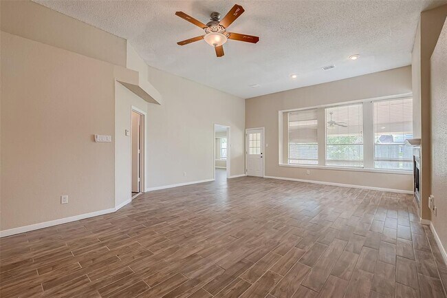 Building Photo - 4422 Waterfall Way