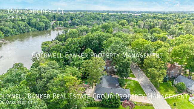 Building Photo - 1500 Oakcrest Ct