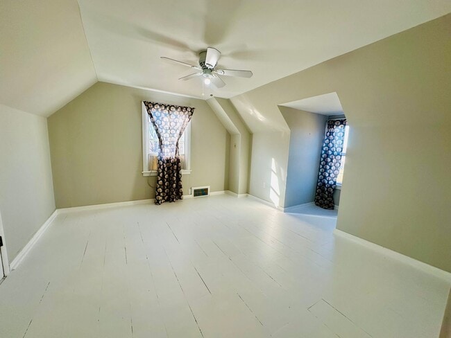 Building Photo - {8520} Charming Four Bedroom in Fantastic Location + Two Main Floor Bedrooms + Hardwood Floors + ...