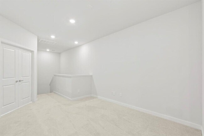 Building Photo - 3643 Standing Rock Dr