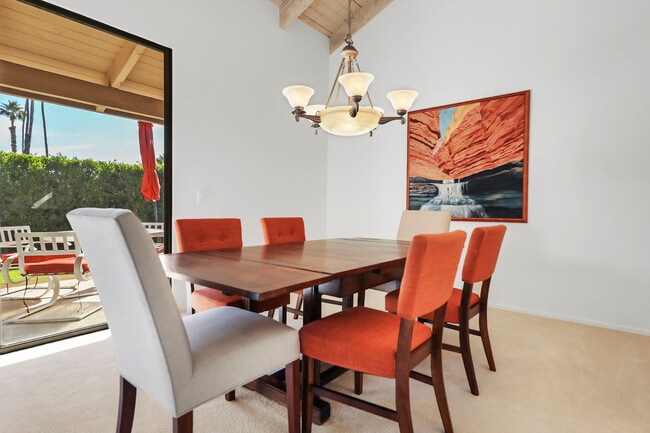 Building Photo - 37868 Los Cocos Dr E