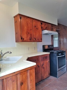 Building Photo - 6923 Cole Creek Dr