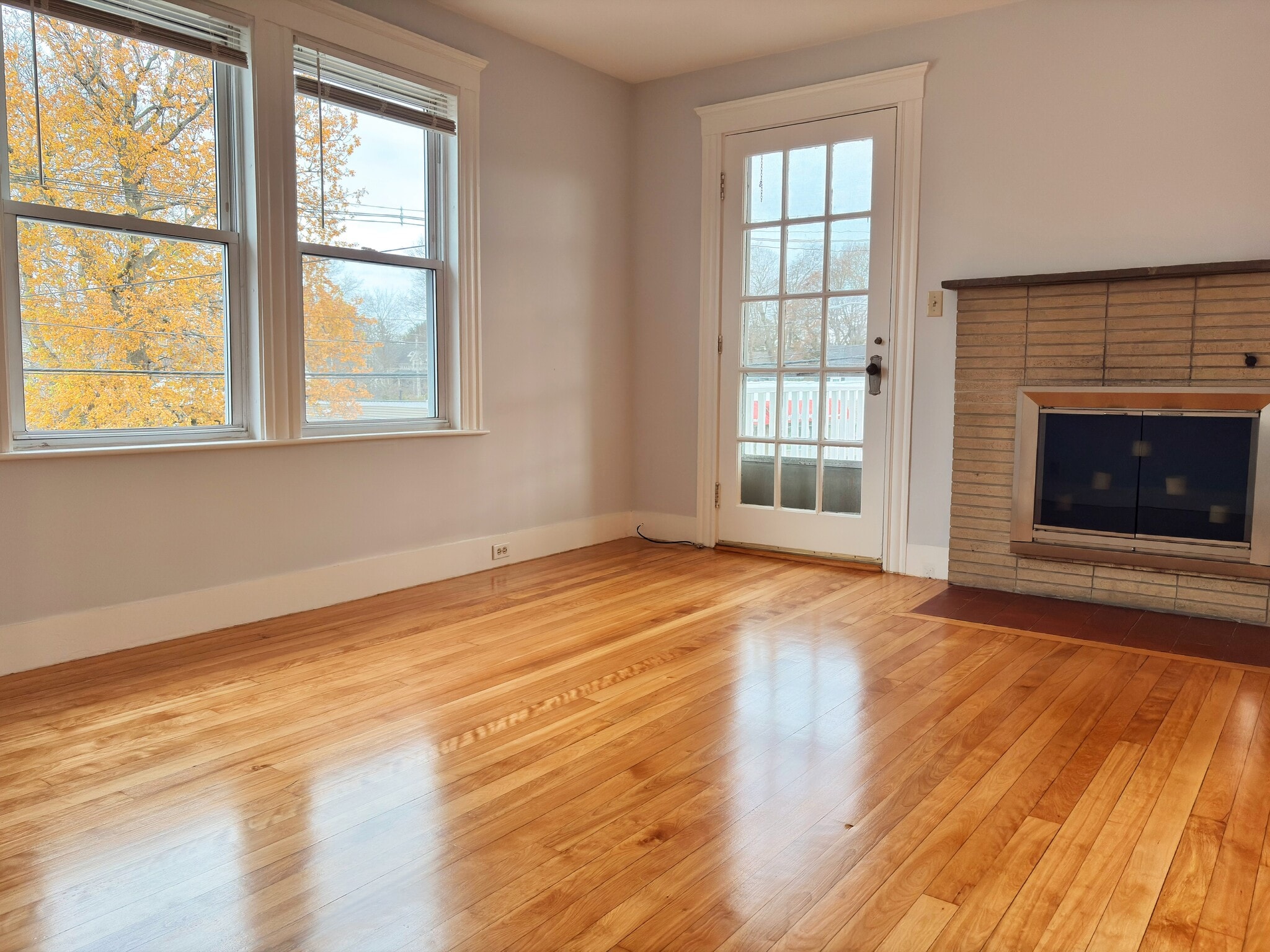 Building Photo - 253 Humphrey St