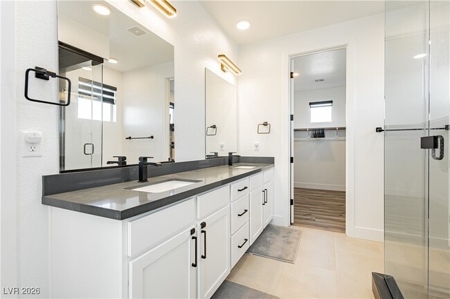 Building Photo - 6124 Redstone Hls Dr