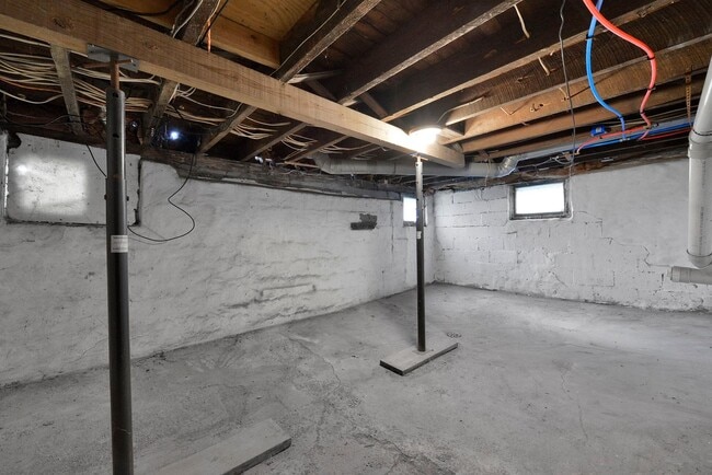 Building Photo - Charming 2 Bedroom, 2-Bath Home in Columbus’s South Side